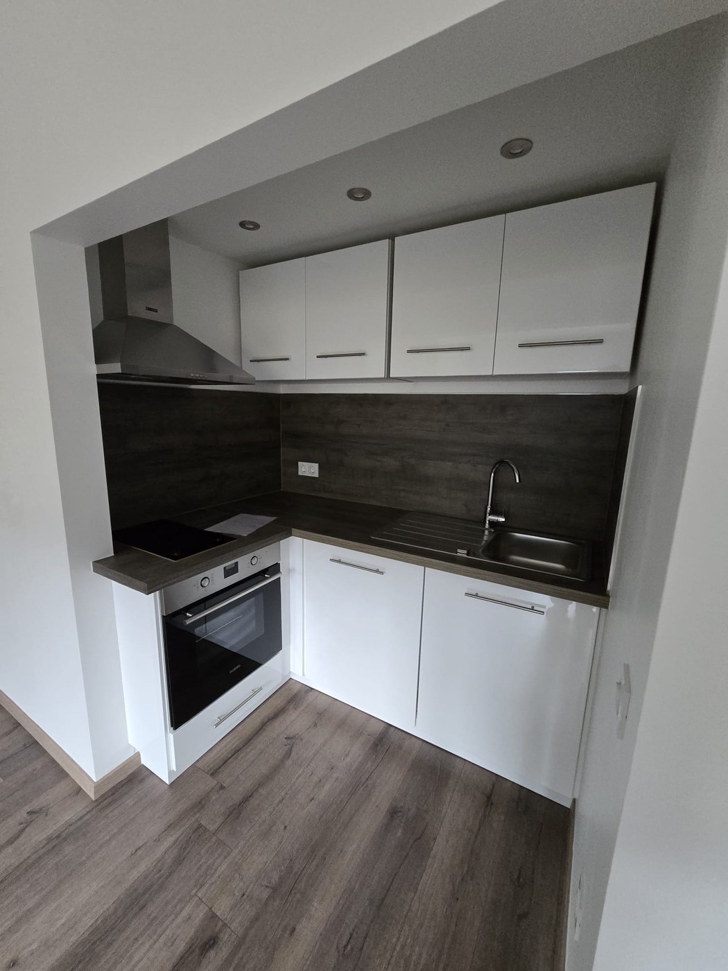 Nouvelle cuisine équipée — Appartement Esch